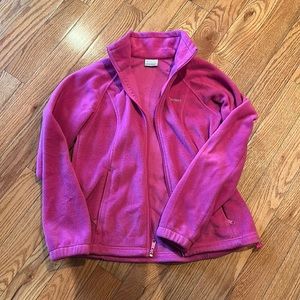 Fuchsia pink zip up Columbia jacket. No hood. Size M